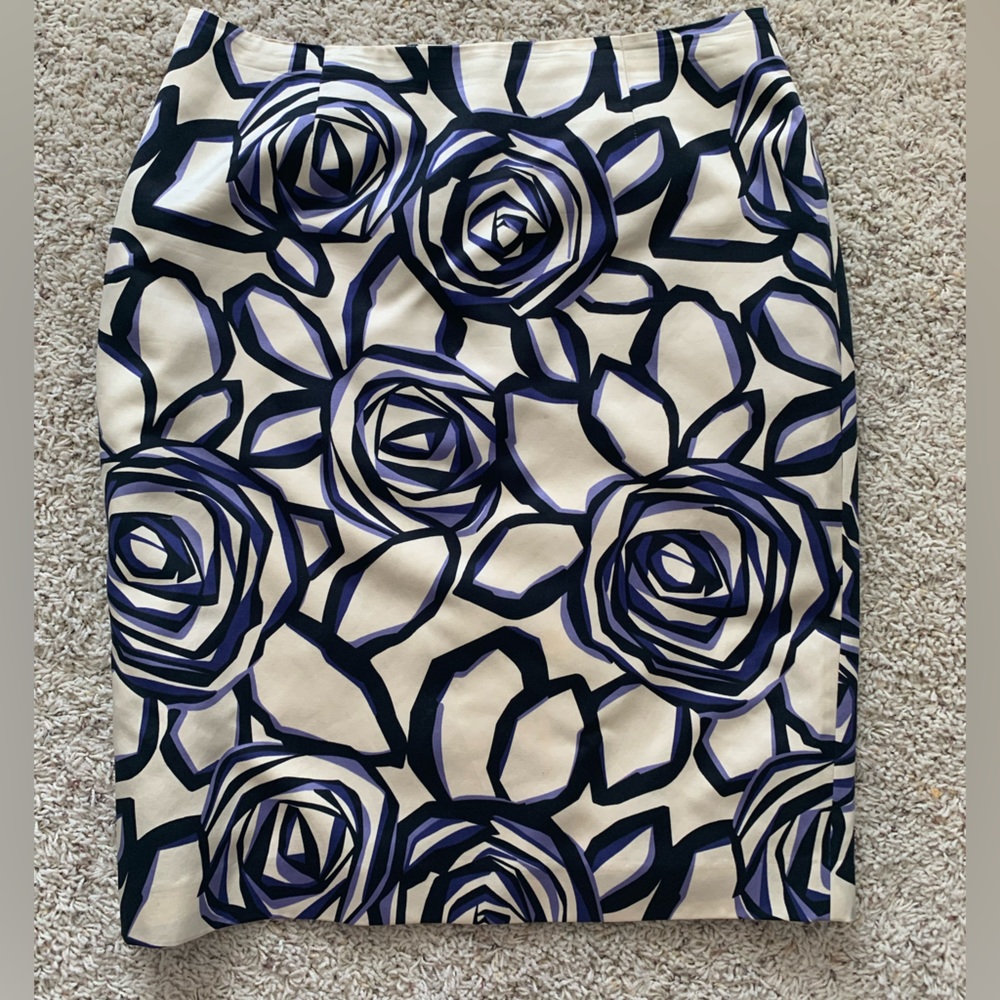 Jones New York abstract pencil skirt